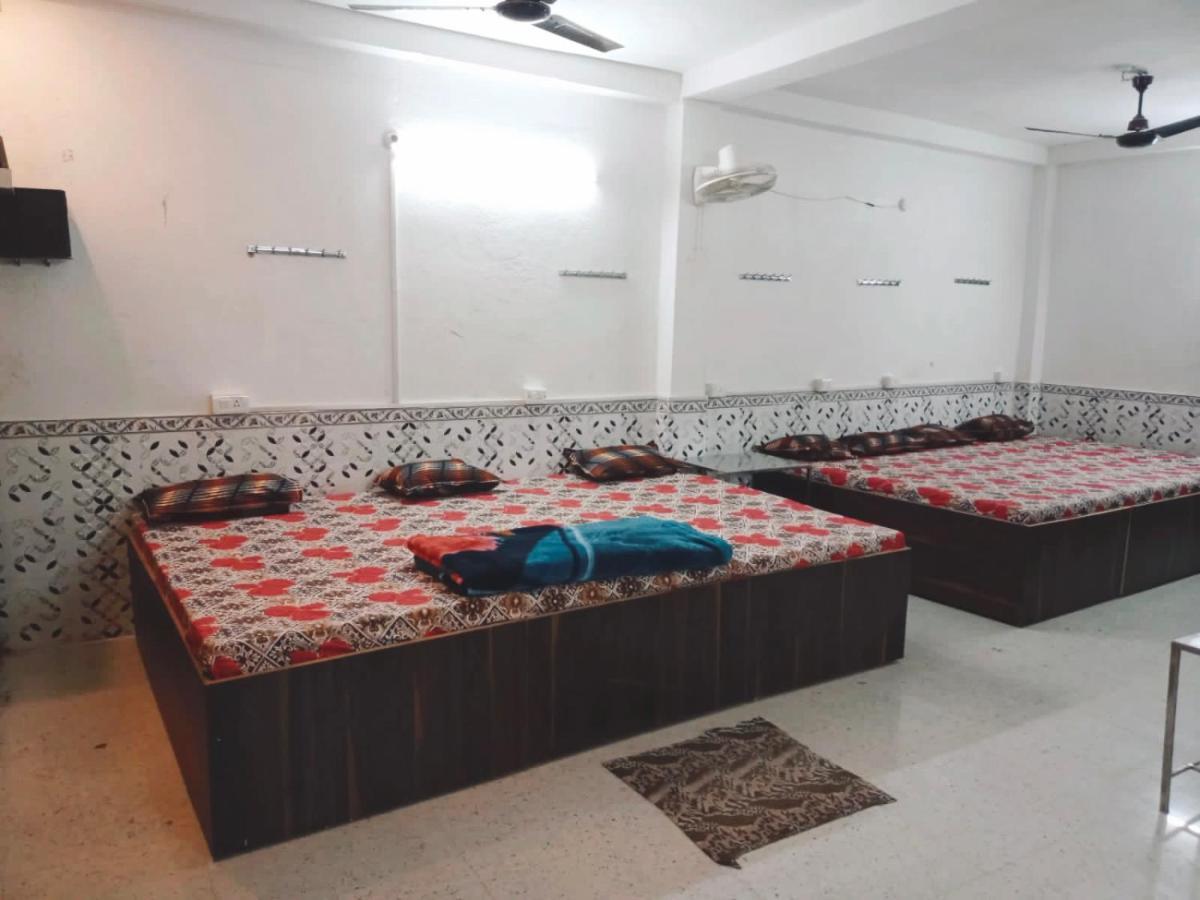 Chinta Haran Rest House 德奥加尔 外观 照片